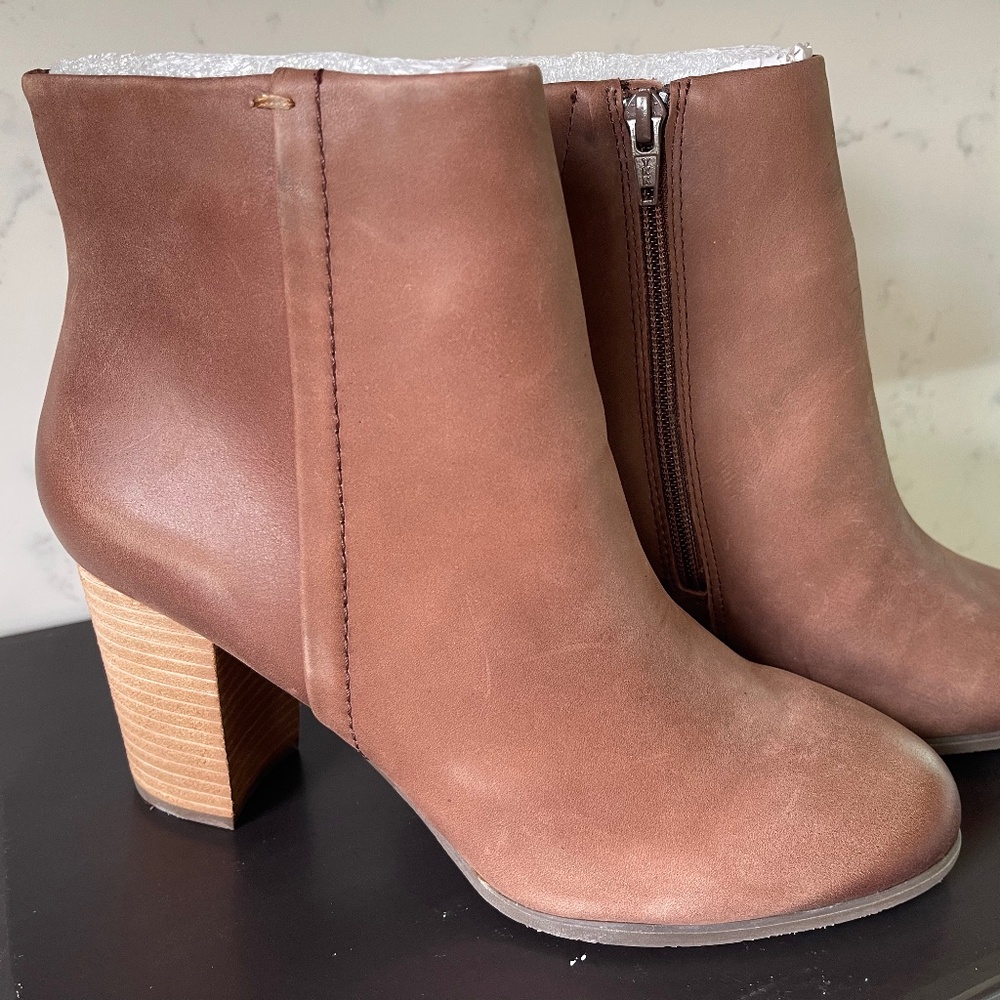 Vionic Perk Kennedy Brown High Ankle boots 8.5 M New with Original Box  RTL $179